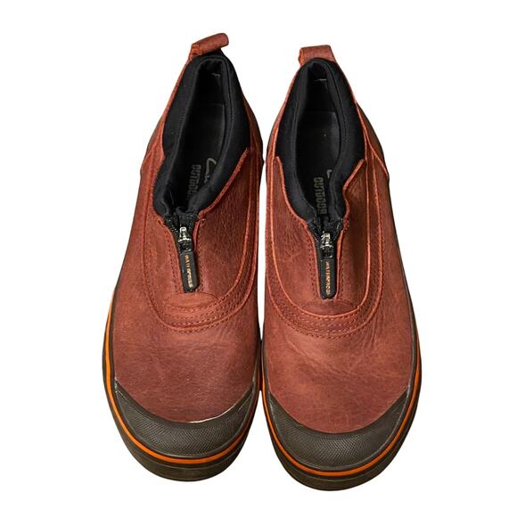 Clarks "Muckers" Women Shoe, Waterproof, Thinsulate, 8M, Red/Black, Rubber Sole - Picture 1 of 12